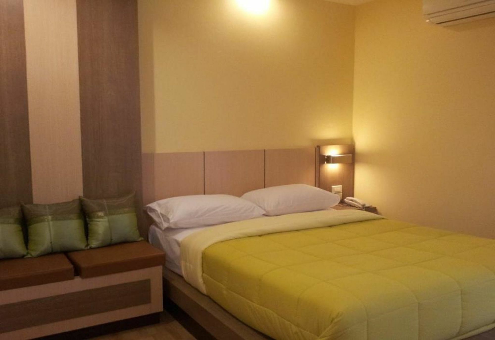 Kaennakorn Khonkaen Hotel Khonken Kültér fotó